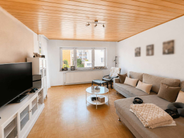 Helle 3-Zimmer-Wohnung mit Südbalkon in ruhiger Lage – Hochparterre in Ingelheim Frei-Weinheim, 55218 Ingelheim am Rhein, Erdgeschosswohnung