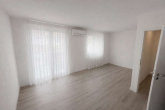 OG_Zimmer zum Garten - Gepflegtes Familienhaus Raunheim: Wintergarten, Südterasse, Keller & Buderus 2022
