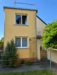 Außen Hausrückseite - Freistehendes ZFH – bezugsfertiges OG + 43 m² Nutzfläche im DG, Garten + 2 Garagen