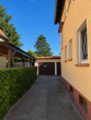 Außen_Garage_Einfahrt_bearbeit - Freistehendes ZFH – bezugsfertiges OG + 43 m² Nutzfläche im DG, Garten + 2 Garagen