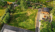 Garten - Dachgeschoss Wohnung mit Hobbyraum