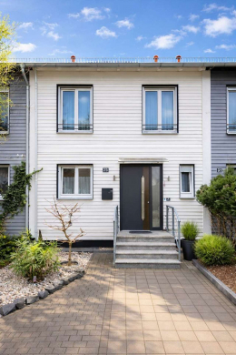 Split-Level Reihenhaus mit Südterrasse & Wintergarten – 5 Zimmer nahe Frankfurt, 65479 Raunheim, Reihenmittelhaus