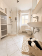 Badezimmer - Kernsanierter Altbau · 4 Zi. · 90 m² · 70 m vom Schlosspark-Biebrich entfernt